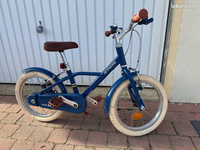 Vélo Btwin 16’’ 900 Alu (image 2)