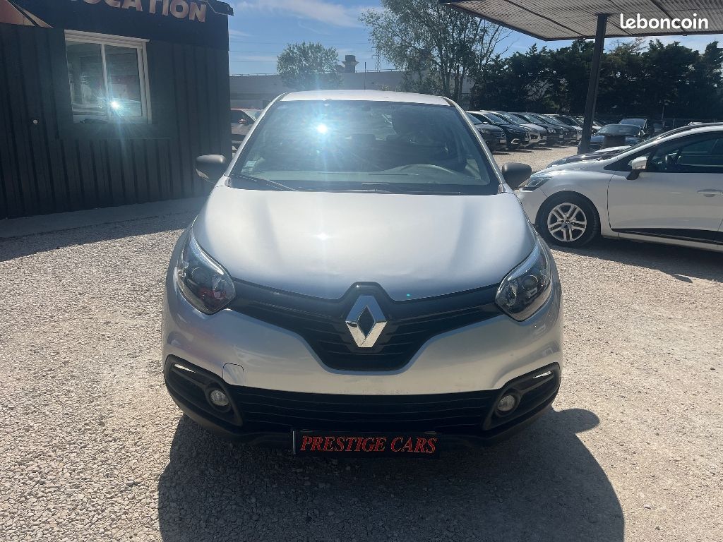Renault Captur TCe 90 Energy Life (image 2)