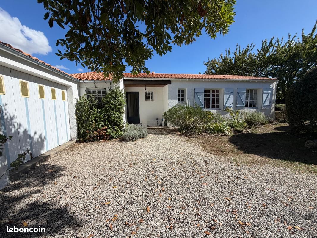 Maison 4 pièces 84 m² · à Croix-Chapeau · 84 m² · 278 250 €
