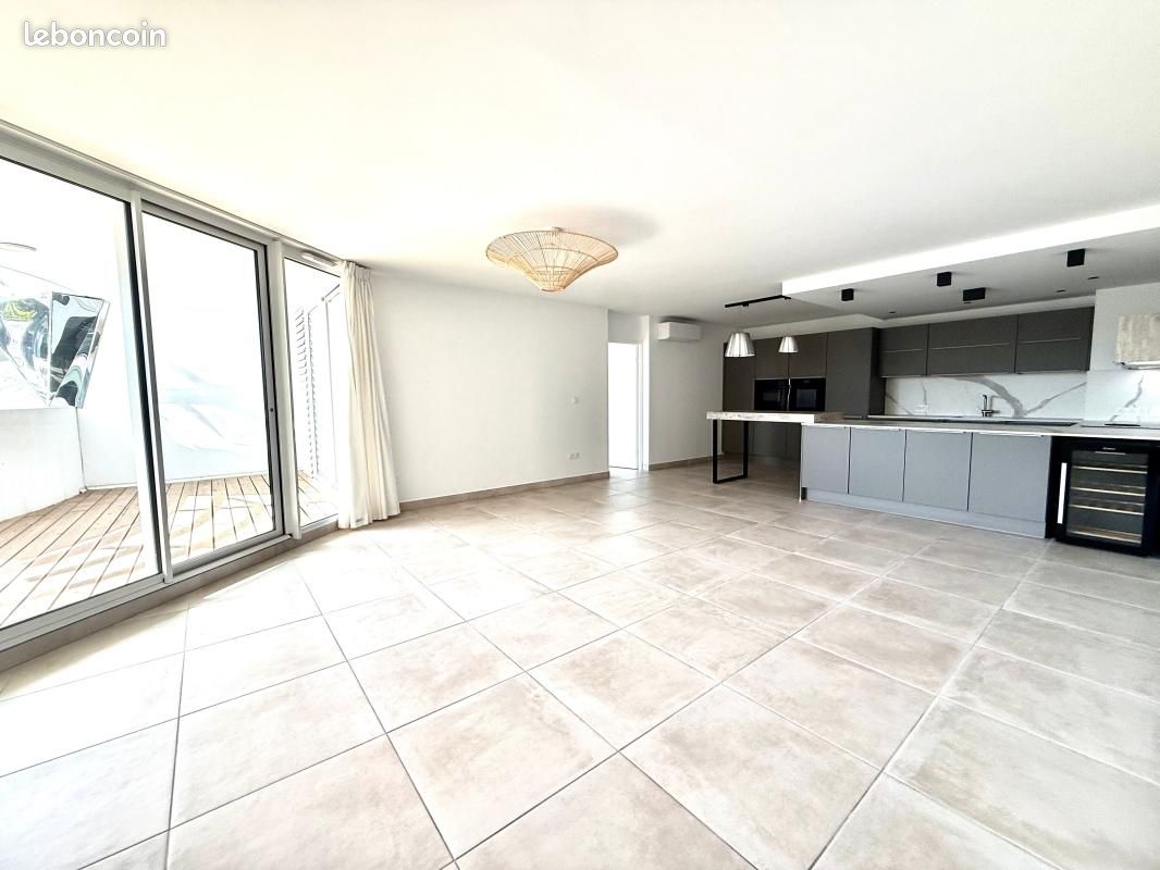 Appartement 4 pièces 100 m² · à La Grande-Motte · 100 m² · 749 000 €
