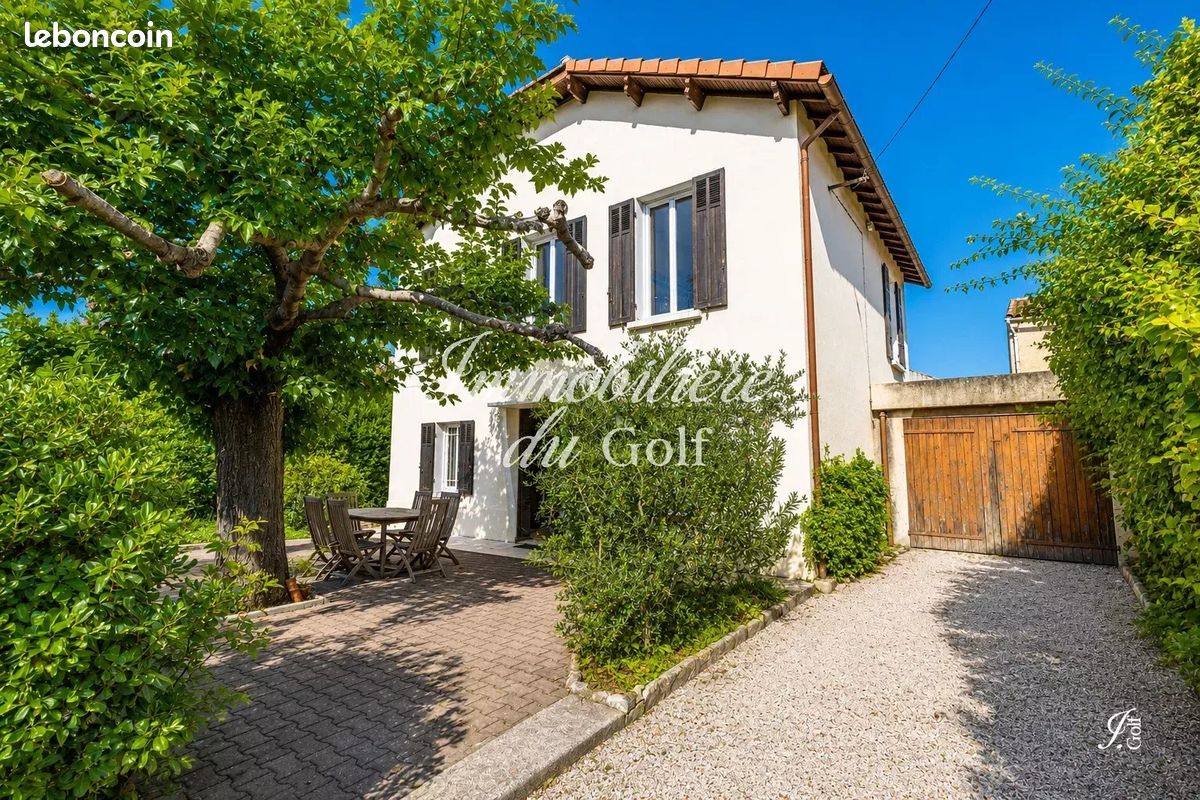 Maison 5 pièces 140 m² · à Marseille · 140 m² · 449 000 €