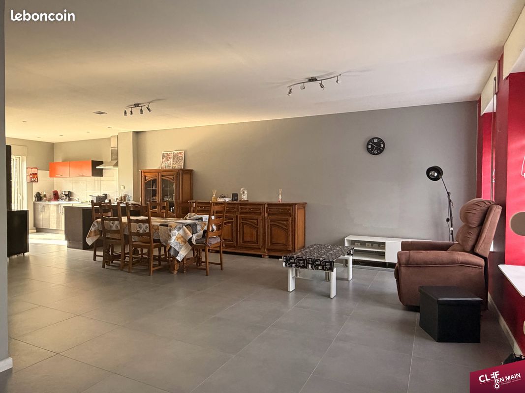 Maison 7 pièces 146 m² · à Boeschepe · 146 m² · 245 000 €