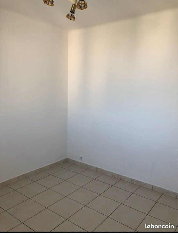 Appartement 3 pièces 50 m² · à Marseille · 50 m² · 700 €