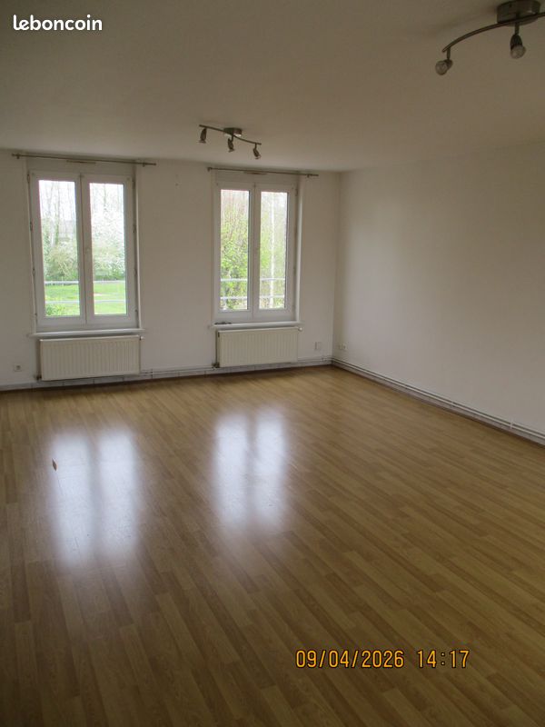 Appartement 4 pièces 85 m² · à Aire-sur-la-Lys · 85 m² · 600 €