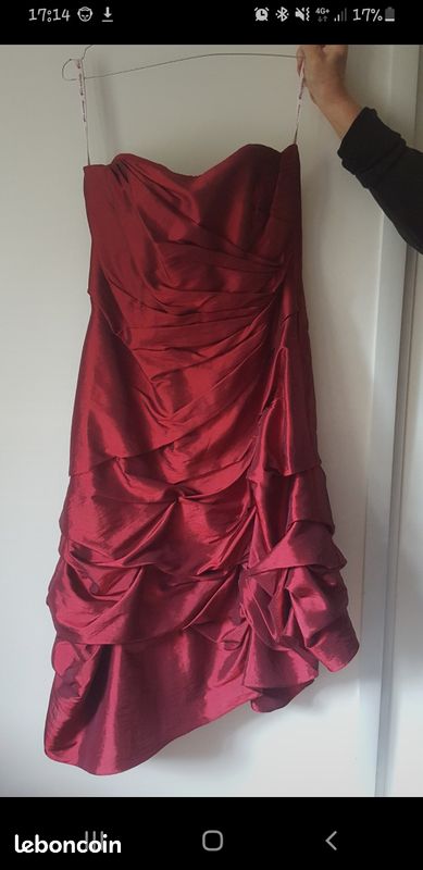 Robe cocktail bordeau (image 1)