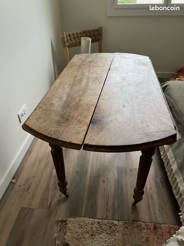 Table ancienne (image 3)