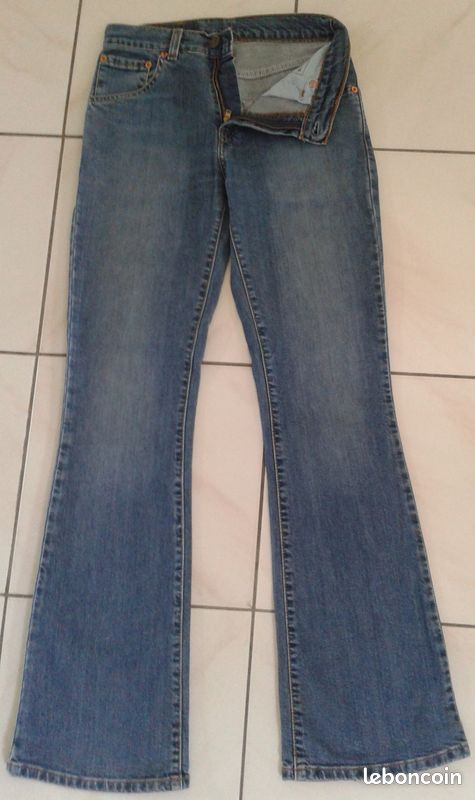 JEAN Levi Strauss W26 L32 avec fermeture à glissière et rivets originaux - bleu moyen (image 1)