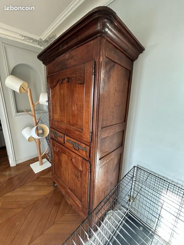 Bonnetière ancienne en bois massif – style Louis XV – excellent état (image 3)