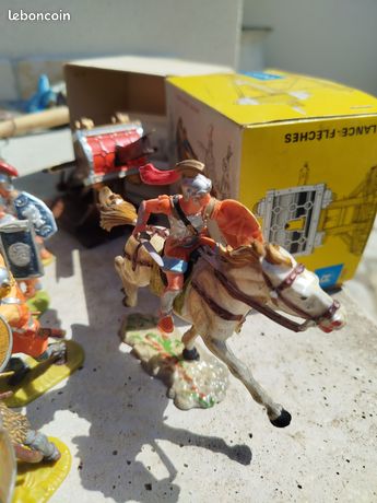 Lot De Figurines ELASTOLIN - Vikings / Moyen Âge - Années 70 - Plastique