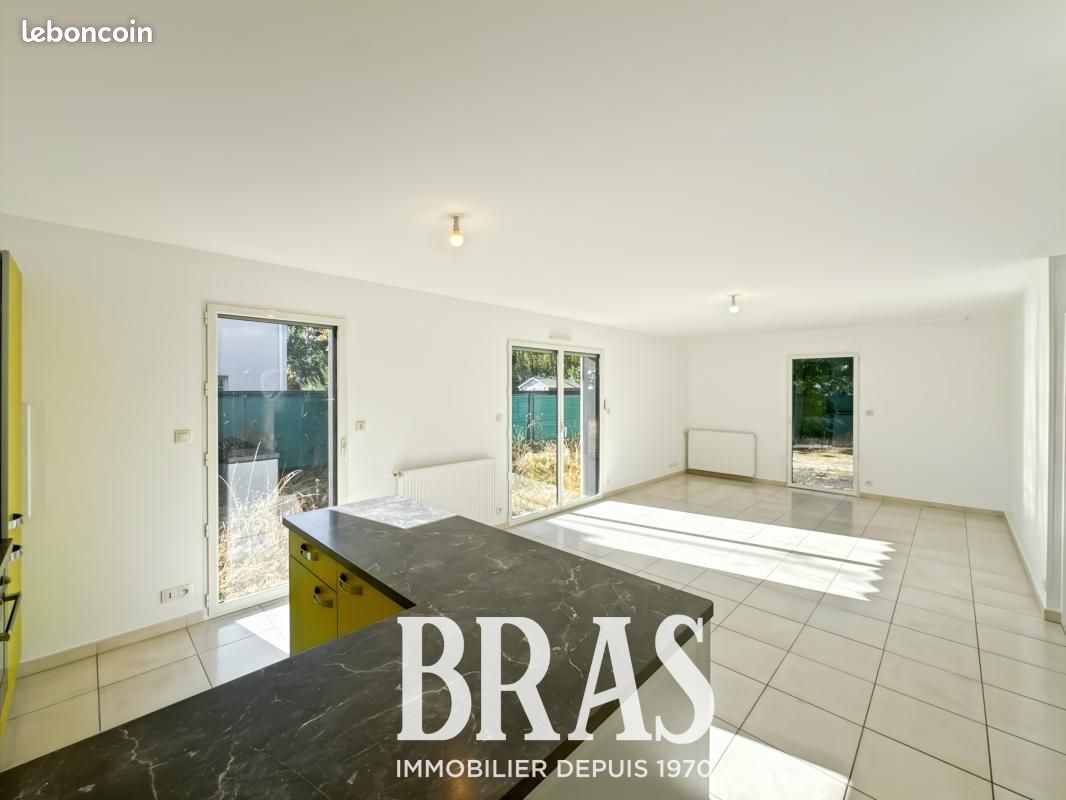 Maison 4 pièces 79 m² · à Saint-Molf · 79 m² · 1 200 €/mois