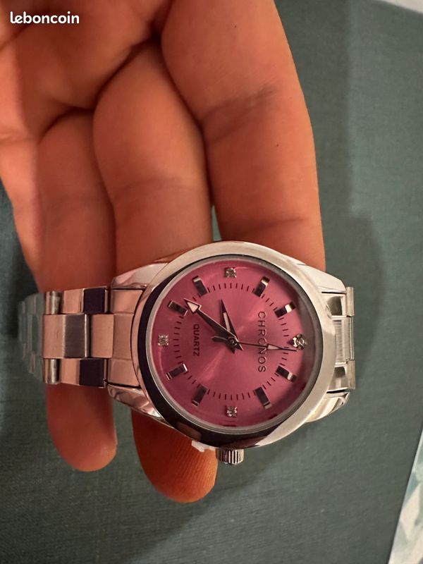 Montre femme neuve – cadran rose – bracelet acier argenté (image 2)