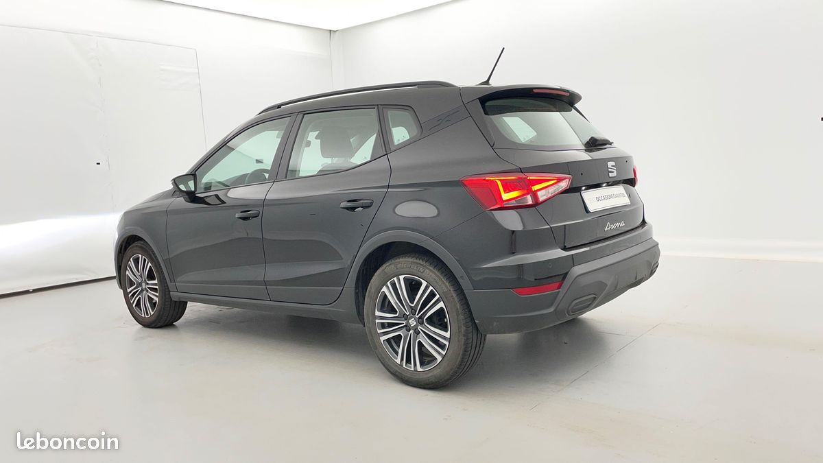 SEAT Arona 1.0 TSI 95 ch Start/Stop BVM5 Copa (image 2)