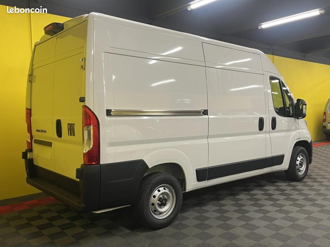 Fiat Ducato Fourgon 3.3 L2H2 2.2 - 140cv S&S III / caméra de recul roue secours 23983 H (image 15)
