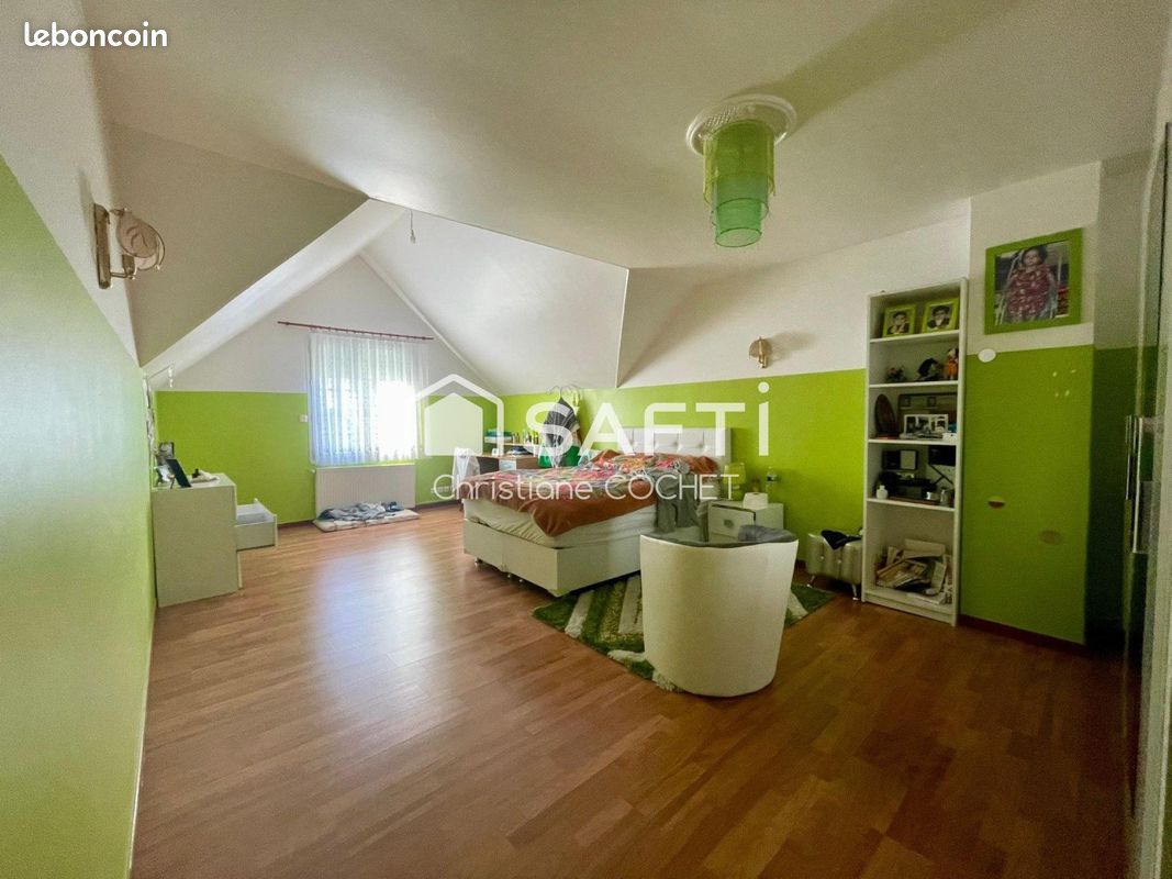 Maison 9 pièces 171 m² (image 8)