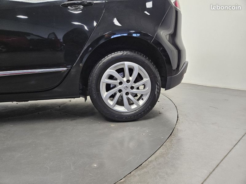 Renault SCENIC III Scénic III 1.6 dci 130 ch / GPS / Radar / Écran / Régulateur / (image 14)