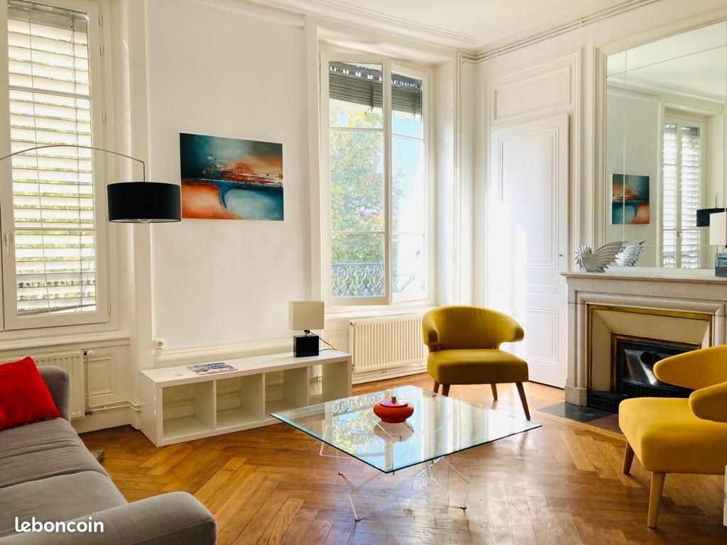 Appartement 2 pièces 64 m² · à Lyon · 64 m² · 1 200 €