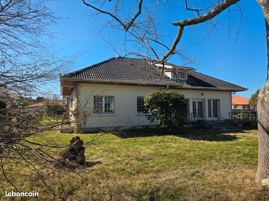 Maison 6 pièces 140 m² · à Mimizan · 140 m² · 250 000 €