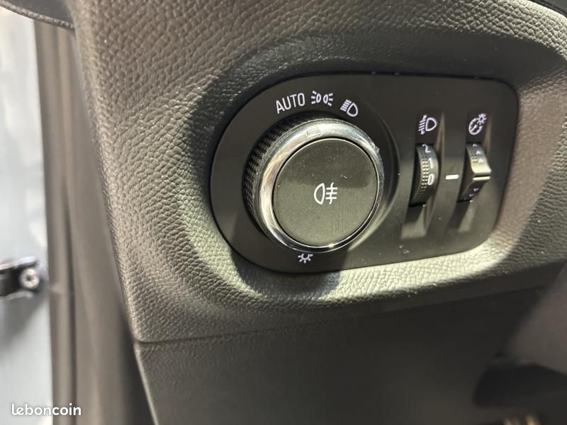 Opel Corsa 1.2 Turbo Hybrid 110ch GS e-DCT6 (image 24)