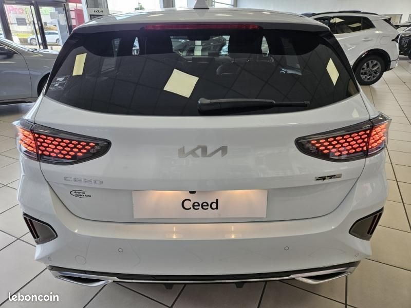 Kia Ceed 1.5 T-GDi 140ch GT-Line DCT7 (image 5)