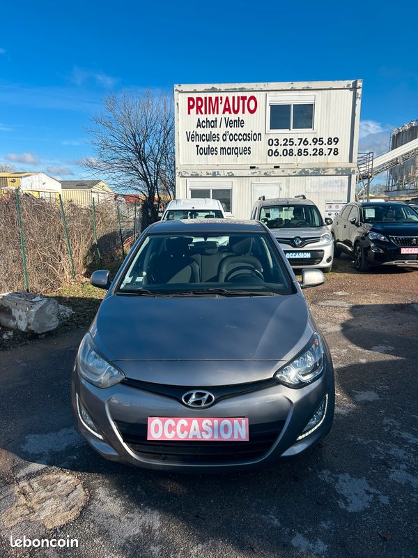 Hyundai i20 crdi 75 pack inventive (image 1)