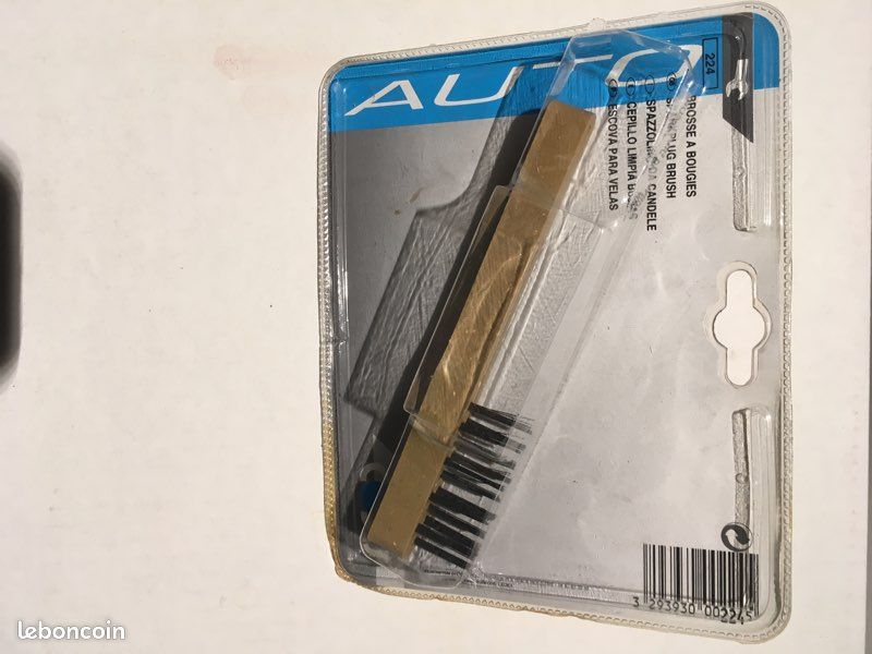 Brosse à bougies moto auto Neuve échange (image 1)