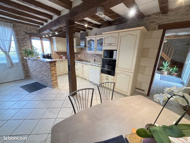 Maison 6 pièces 205 m²
