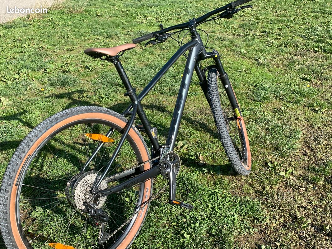 A vendre Vélo VTT SCOTT Aspect 930 black, taille M Vélos