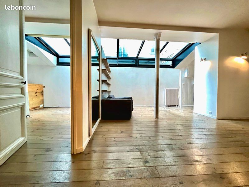 Spacieux Loft F4 rue Paul Bert Village Faidherbe Paris 11ème . AUCUNE AGENCE OU AGENT INDÉPENDANT NE SONT SOUHAITÉES (image 11)