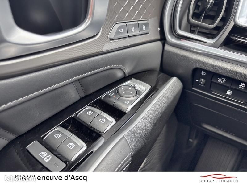 Kia Sorento 1.6 T-GDi 288ch PHEV Premium Business 4x4 7 places (image 21)