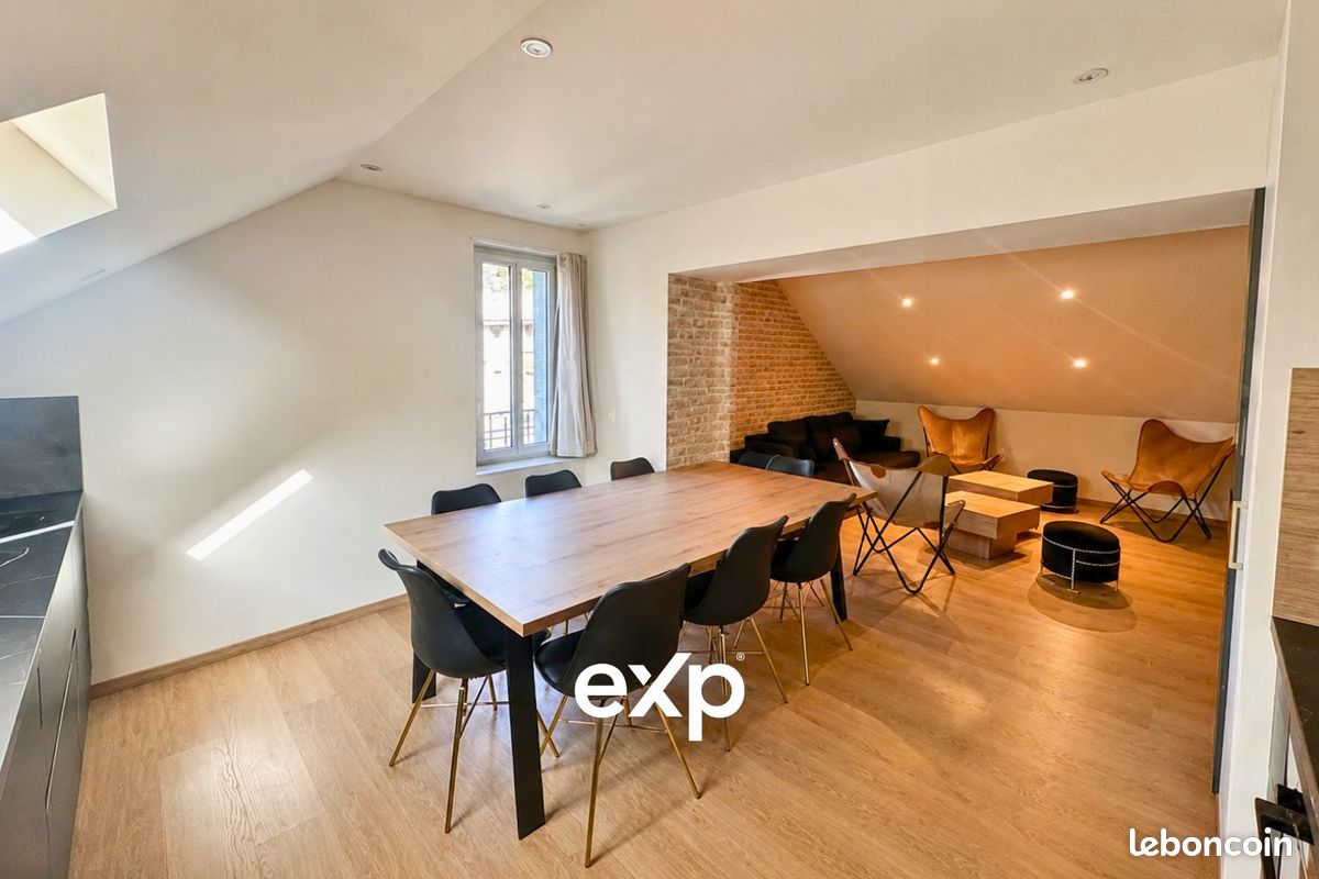 Appartement 4 pièces 85 m² · à Château-Ville-Vieille · 85 m² · 342 000 €