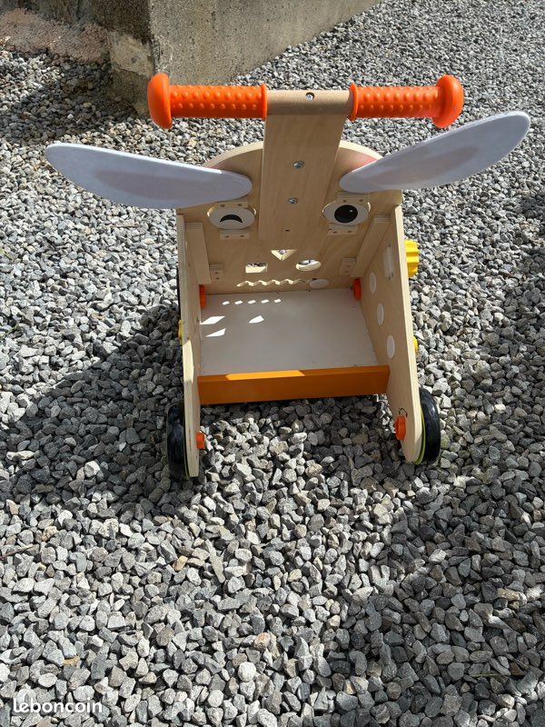 Chariot de marche multi-activités Janod – Ferme (image 2)