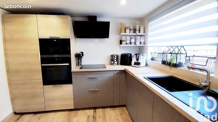 Maison 7 pièces 159 m²