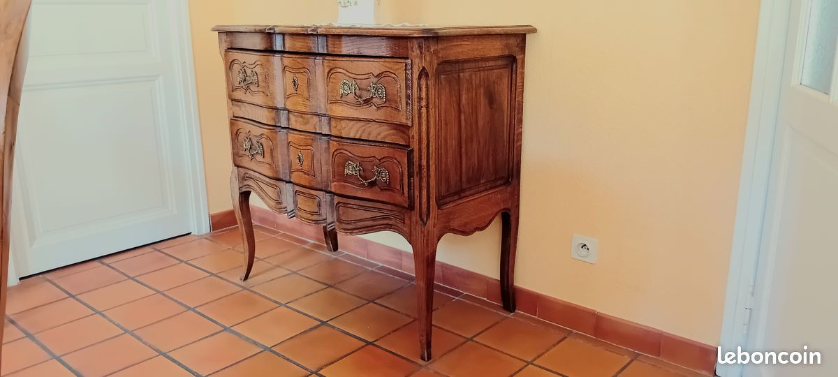 Commode Style Louis xv (image 1)