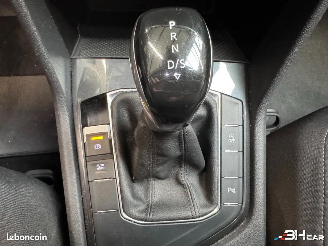 Volkswagen Tiguan 2.0 TDI 150ch BUSINESS DSG 7 / Attelage / (image 19)