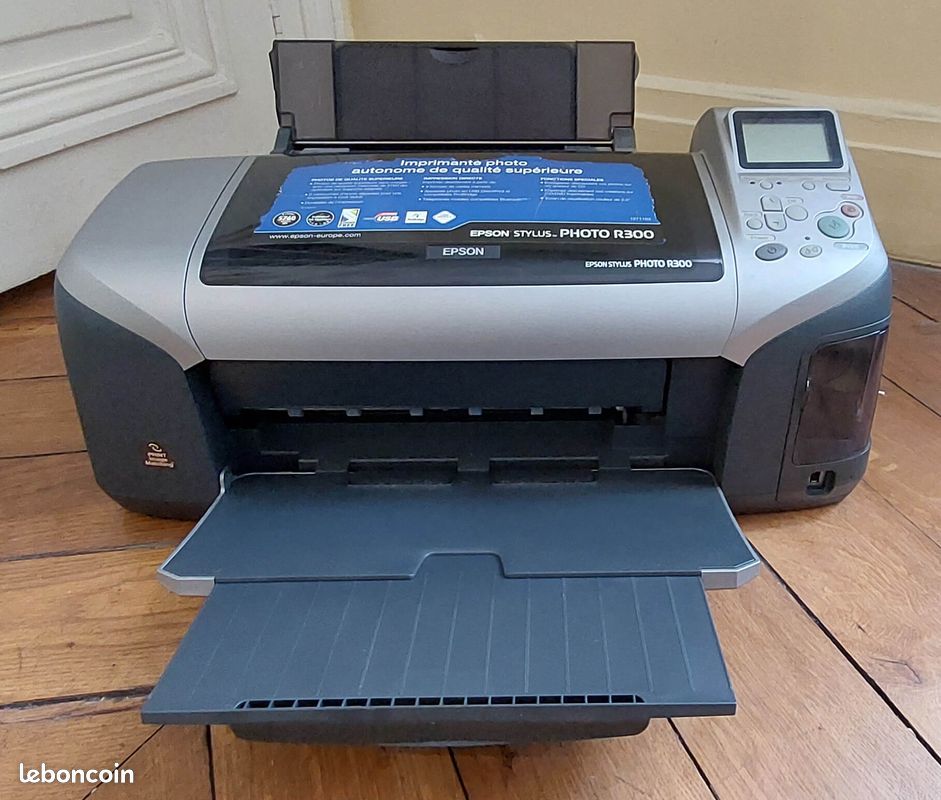 Imprimante Epson Stylus Photo R300 avec fournitures et accessoires, qualité professionnelle (image 2)