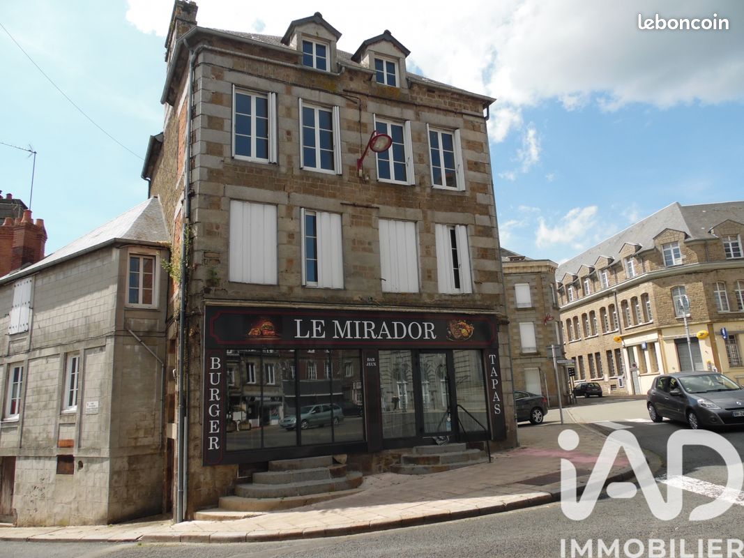 Local commercial 150 m² · à La Ferté Macé · 150 m² · 125 000 €