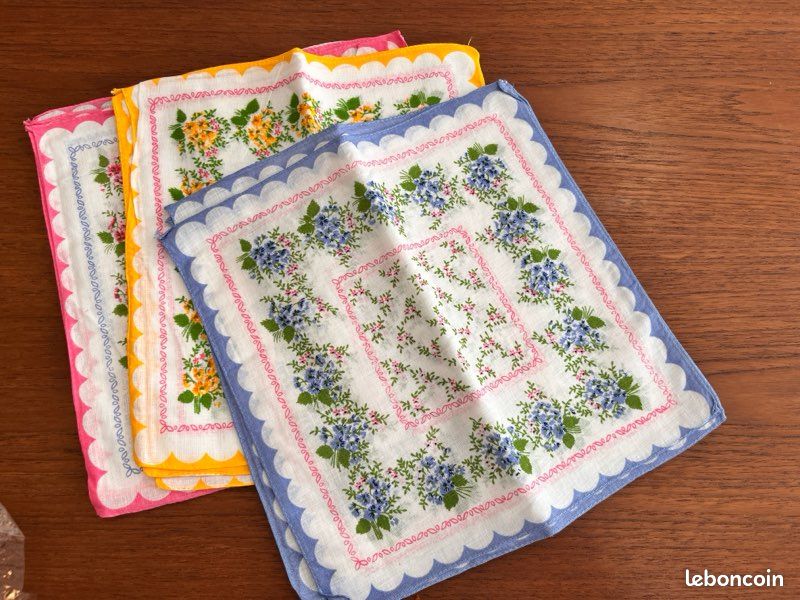 Serviettes de tables fleuries vintage (image 3)
