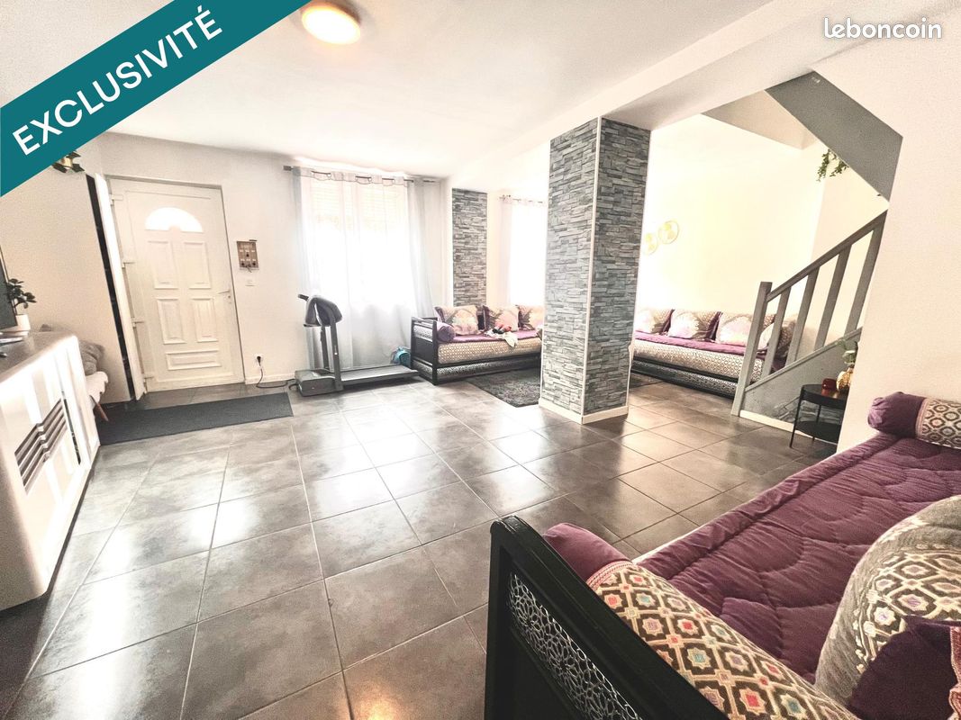 Maison 5 pièces 100 m² · à Rœulx · 100 m² · 119 000 €