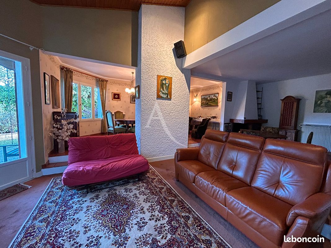 Maison 6 pièces 155 m² · à Saint-Médard-en-Jalles · 155 m² · 443 000 €