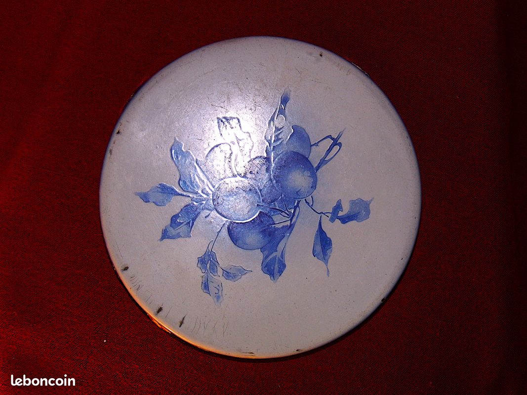 Dessous De Plat / Trivette émaillé Bleu – Métal, Protection Table, Usage Quotidien