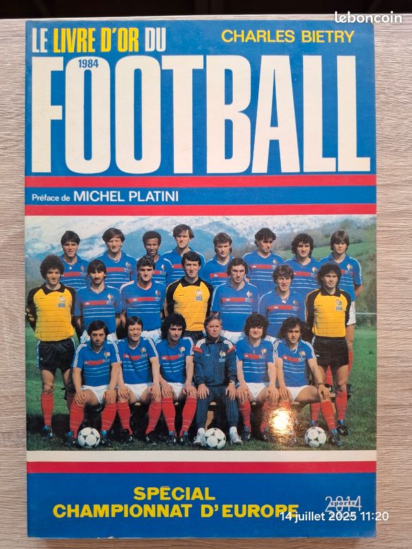 Magazine Rare Code Foot - Le Guide Illustré Du Football, Années 70, 1978
