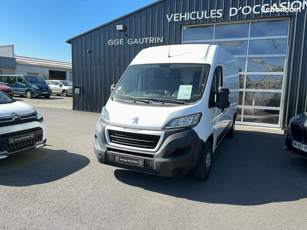 Peugeot Boxer (2) BLUEHDI 110 PREMIUM PACK 330 L2H2 (image 2)