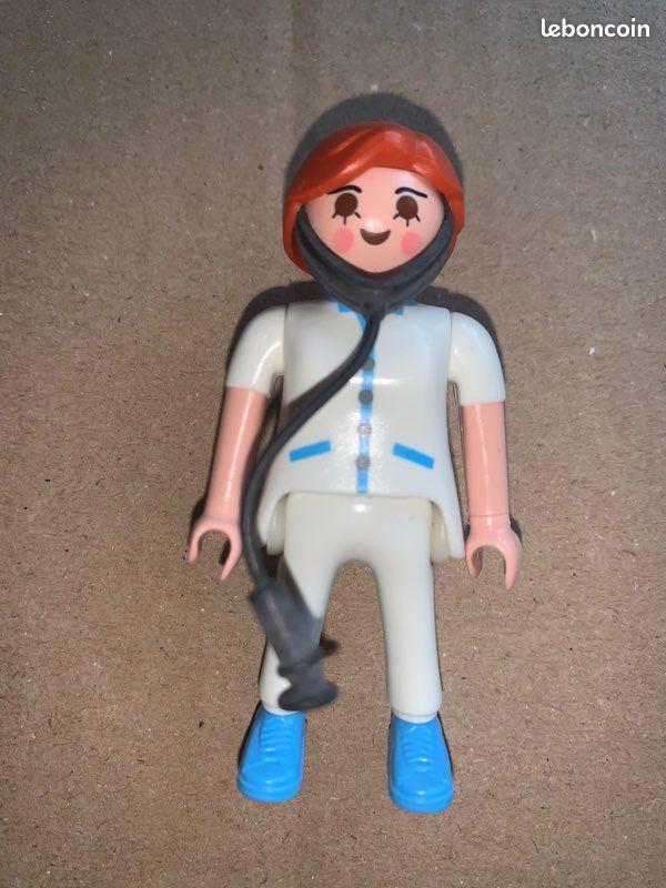 Playmobil personnage vétérinaire (image 1)