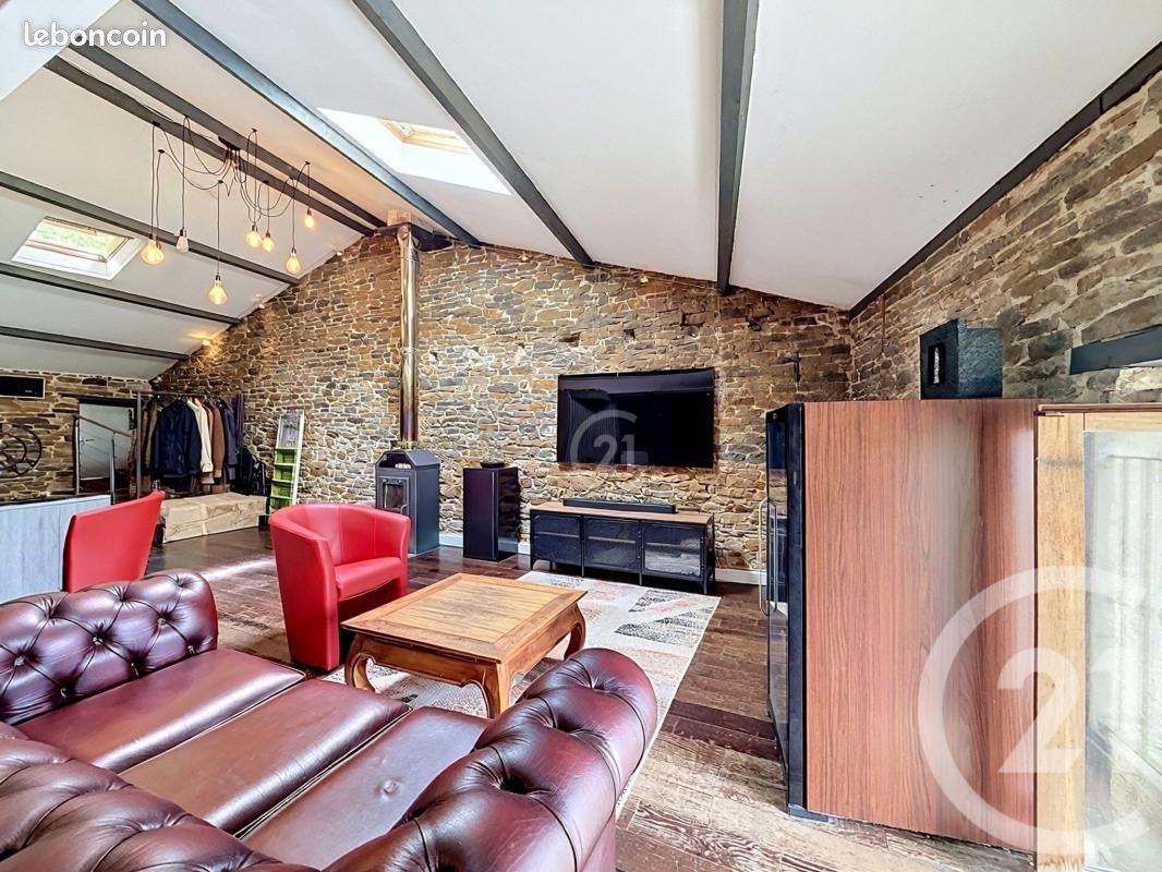 Appartement 3 pièces 76 m² · à Crémieu · 76 m² · 189 000 €