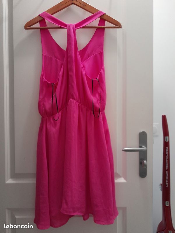 Robe rose fushia Vêtements