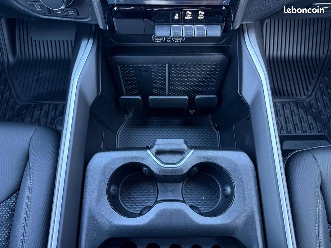 Dodge ram 1500 crew bighorn back country v8 (image 19)