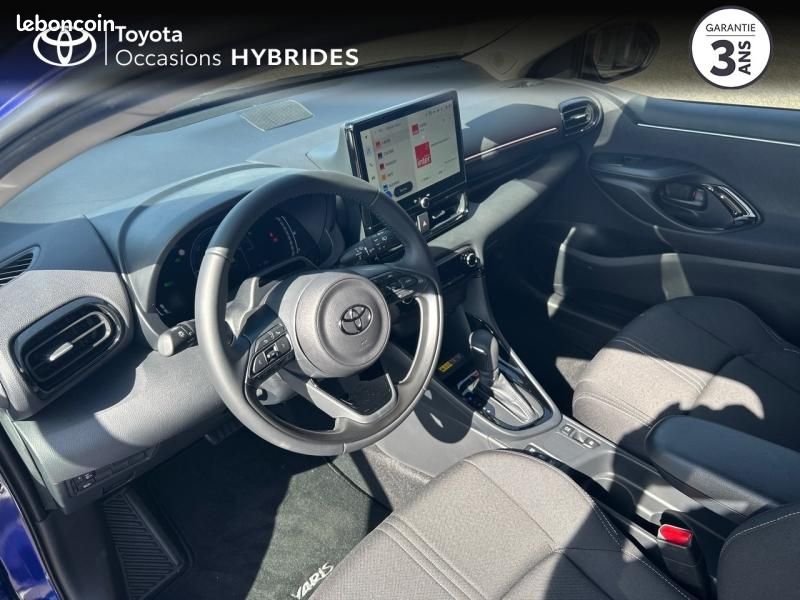 Toyota Yaris 116h Design 5p MY26 (image 9)