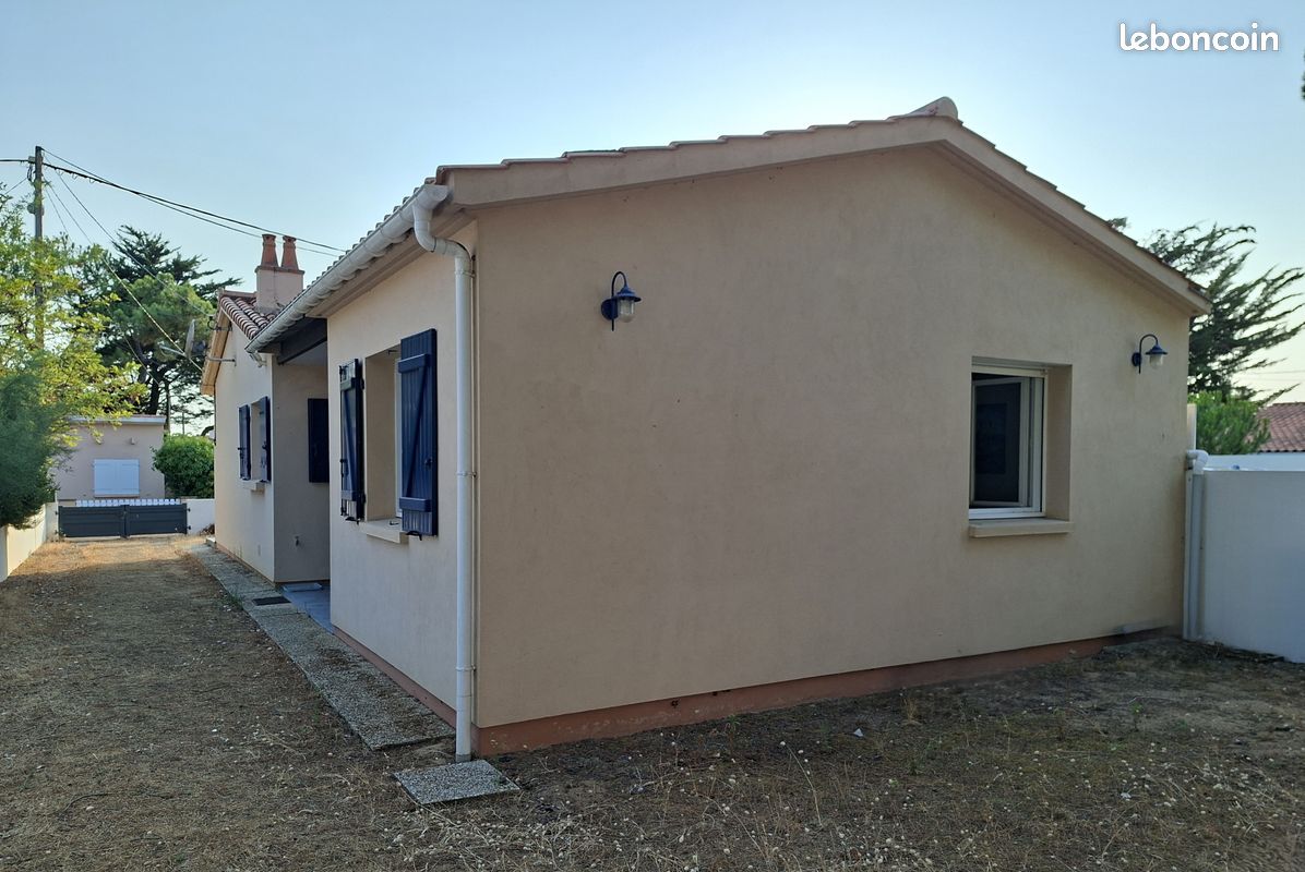 Maison 3 pièces 81 m² · à Bretignolles-sur-Mer · 81,4 m² · 298 000 €