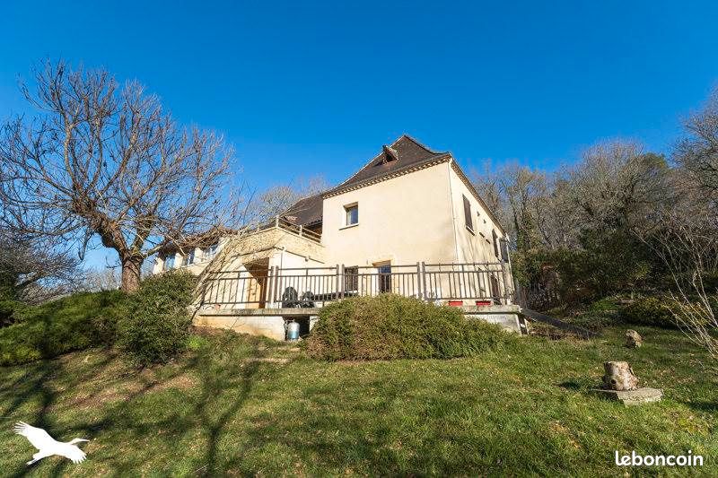Maison 9 pièces 222 m² · au Buisson-de-Cadouin · 222 m² · 254 880 €