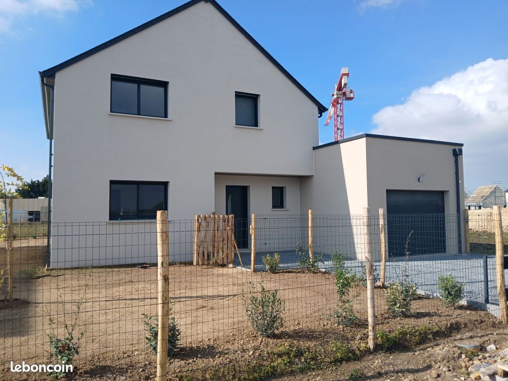 Maison 6 pièces 136 m² · à Rots · 136 m² · 1 490 €/mois